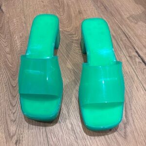 Steve Maddens Harlin Jellybean Sandal